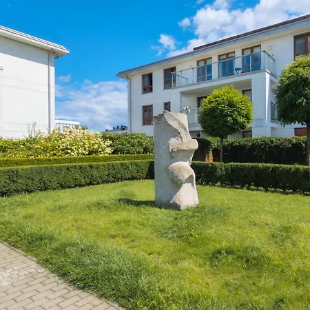 Beautiful Czarnieckiego With Balcony By Renters